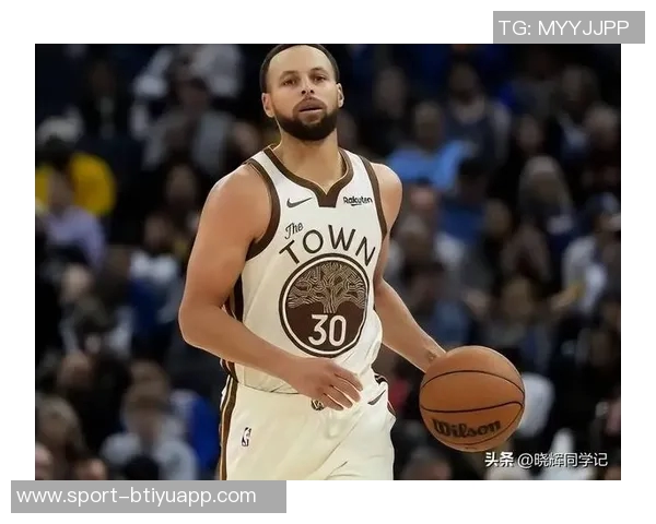 勇士官方宣布库里股四头肌受伤一周后将进行复查评估 勇士官方宣布库里股四头肌受伤一周后将进行复查评估