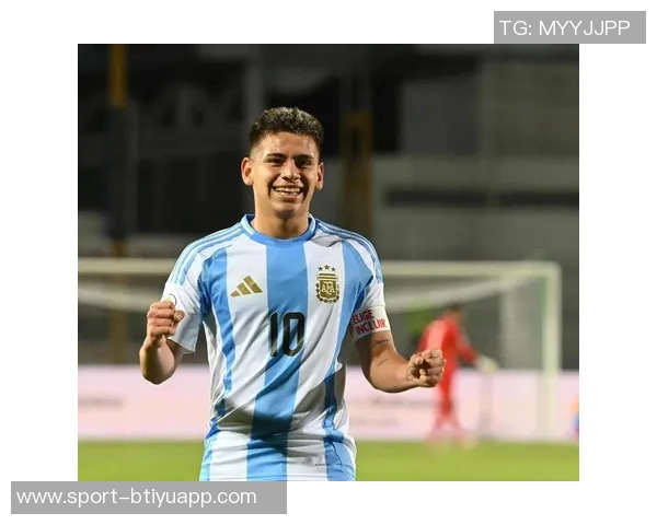 梅西为阿根廷U20祝贺进入世青赛决赛并赞扬西尔维蒂表现出色